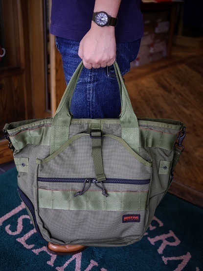 ブリーフィングのジム・ワイヤーがひさびさに。 / BRIEFING GYM