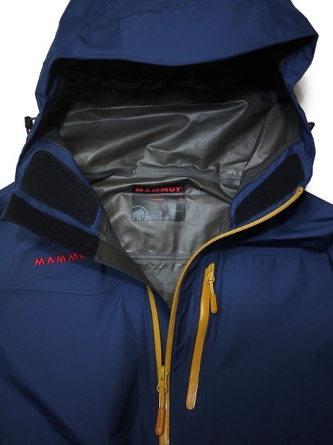 MAMMUT 
